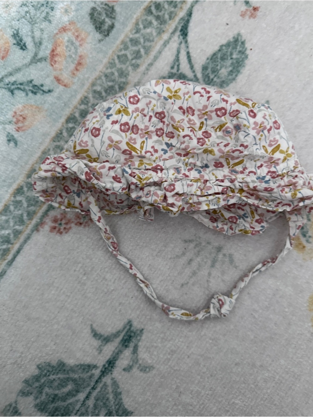 Two Pehr sunhats - Picture 3 of 3